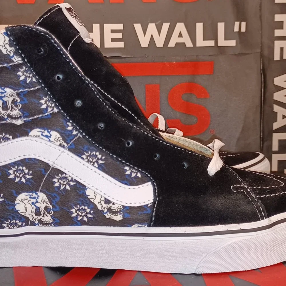 Vans Men's 12 Sk8-Hi Flash Skulls Canvas Suede Skate shoes Black VN0A4U3C1HJ